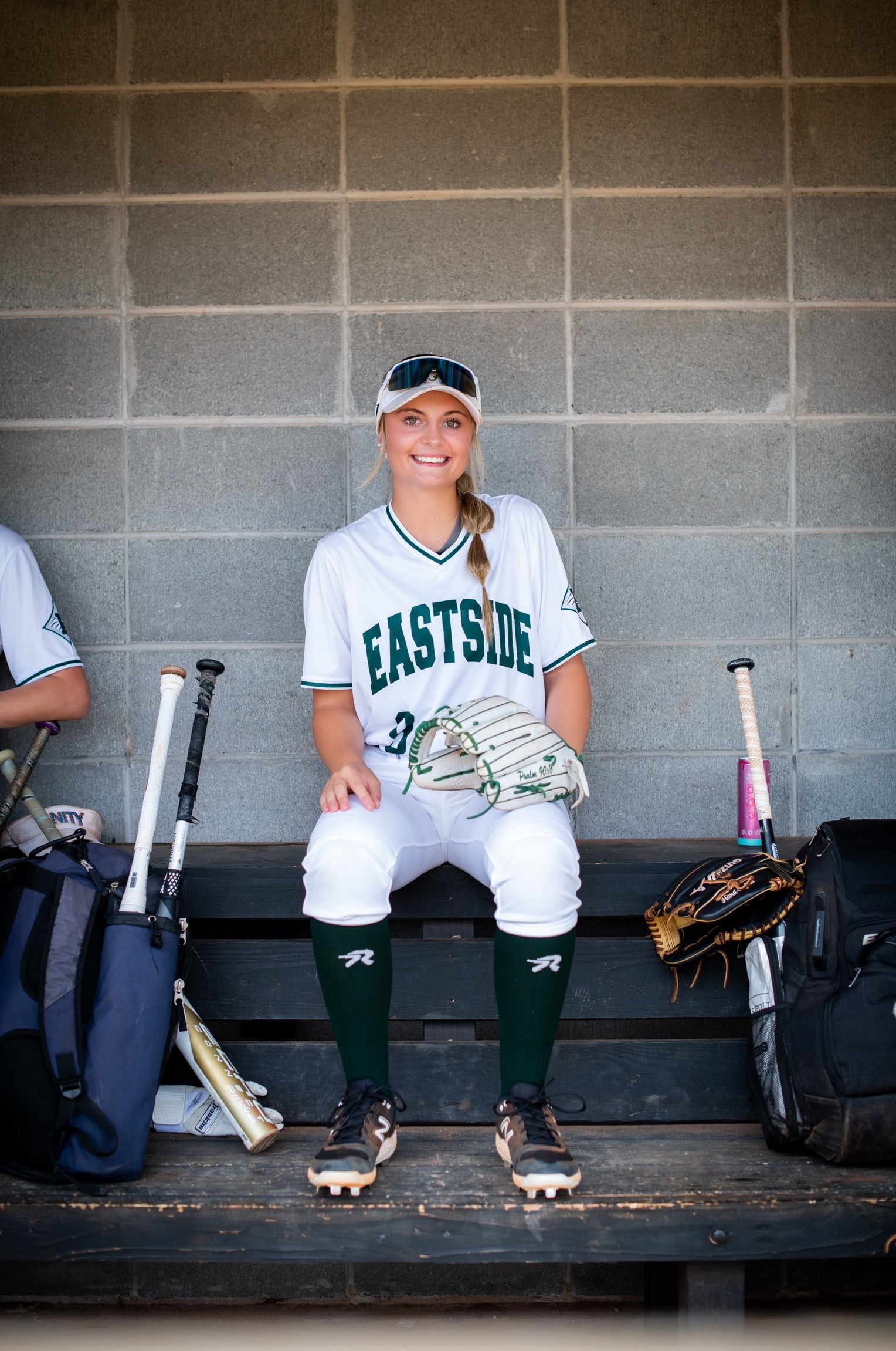 Check out the photos and videos of the softball recruiting profile Eva Davis